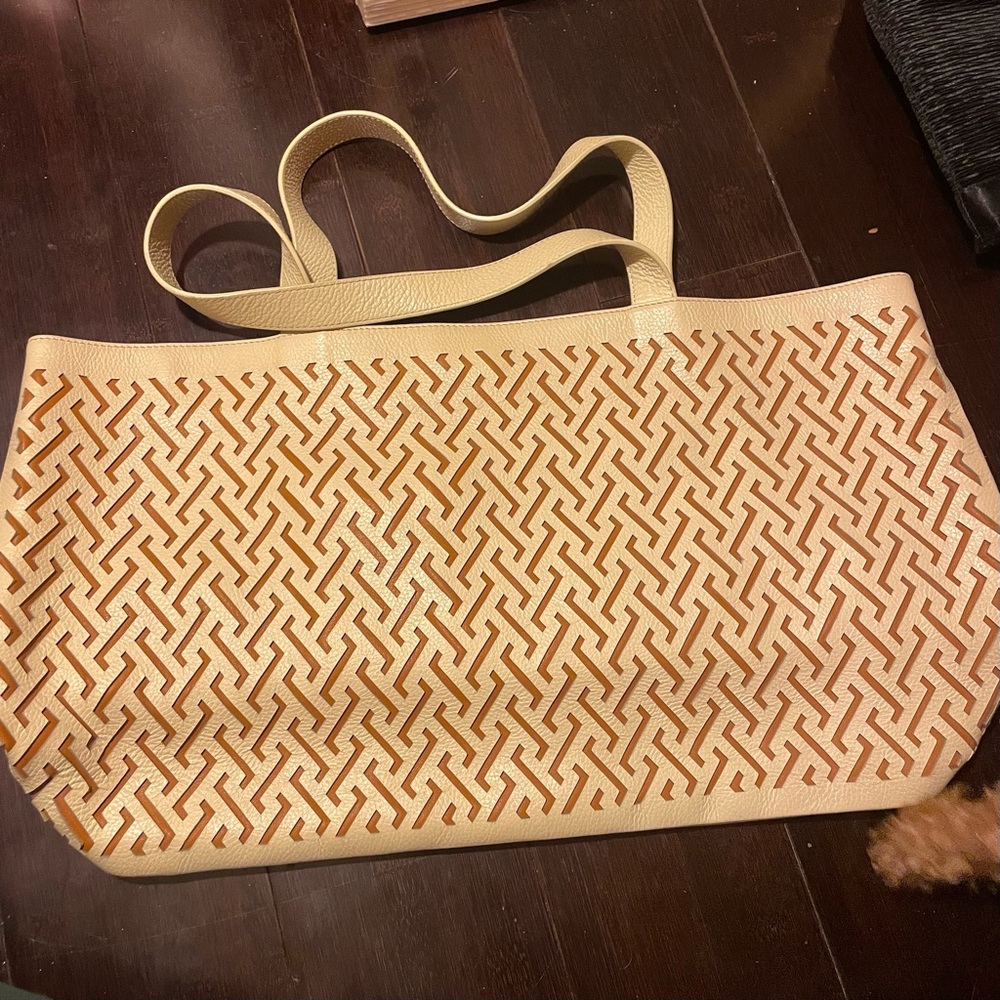 BAG BUNDLE!! - Picture 12 of 15
